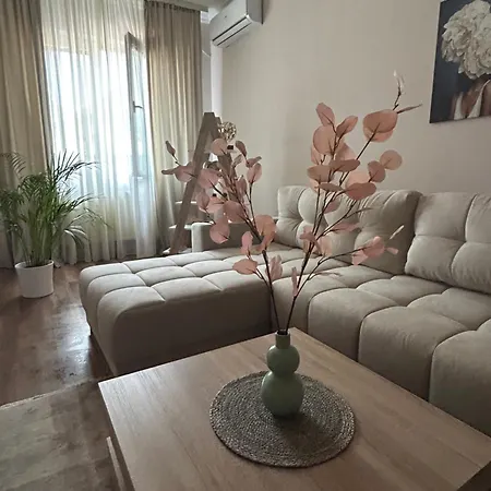 Teodora Апартаменты *